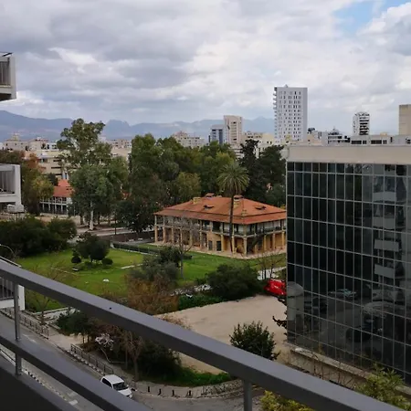 Daire River View In Center *