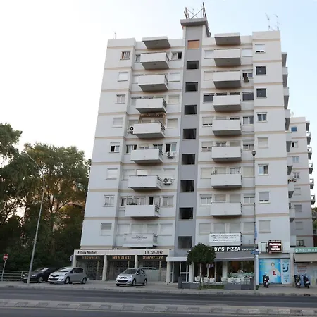 Daire River View In Center