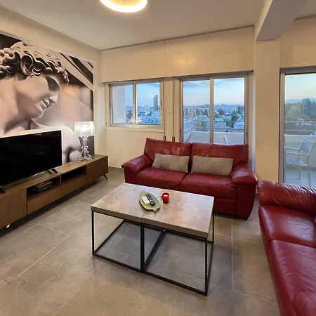 River View In Center Daire