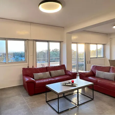 Daire River View In Center